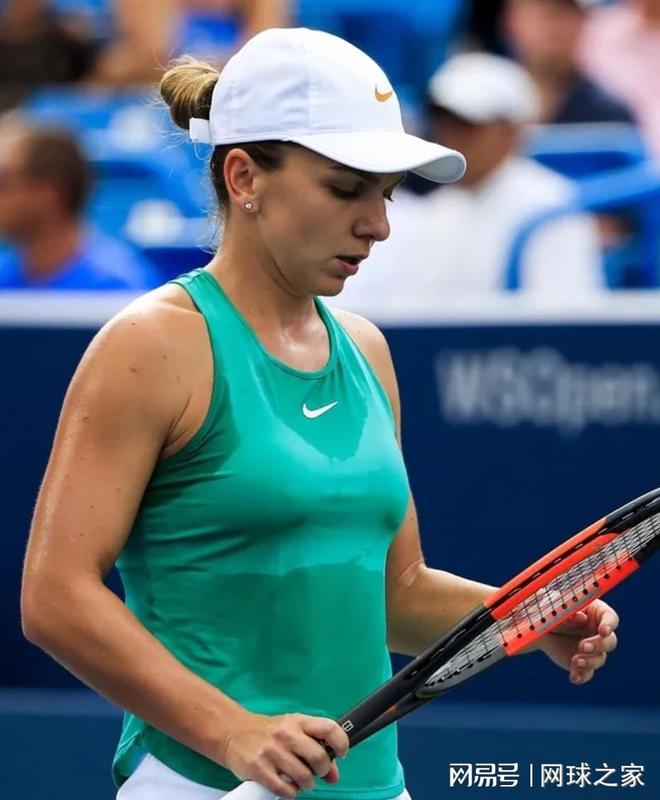 其一是点球 其一是点球