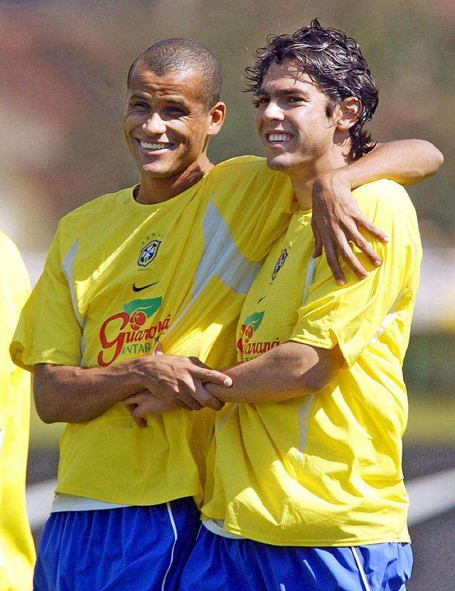 涌现也为球 涌现也为球