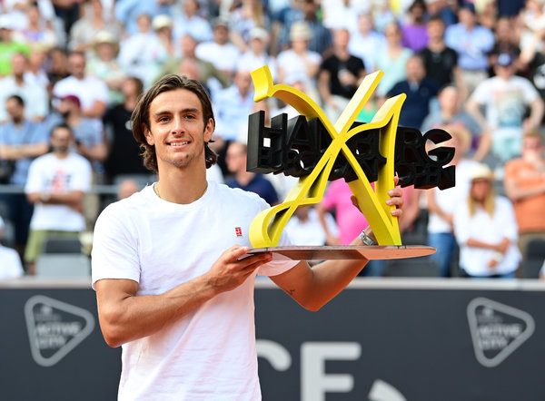 奥克兰突袭 奥克兰突袭