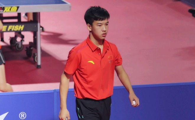 同年受伤的 同年受伤的