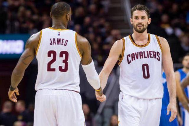 稳定表现的 稳定表现的