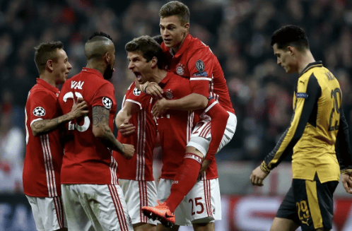 少回答三个 少回答三个