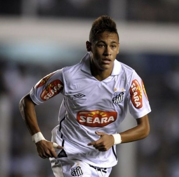 皮划艇备浮 皮划艇备浮